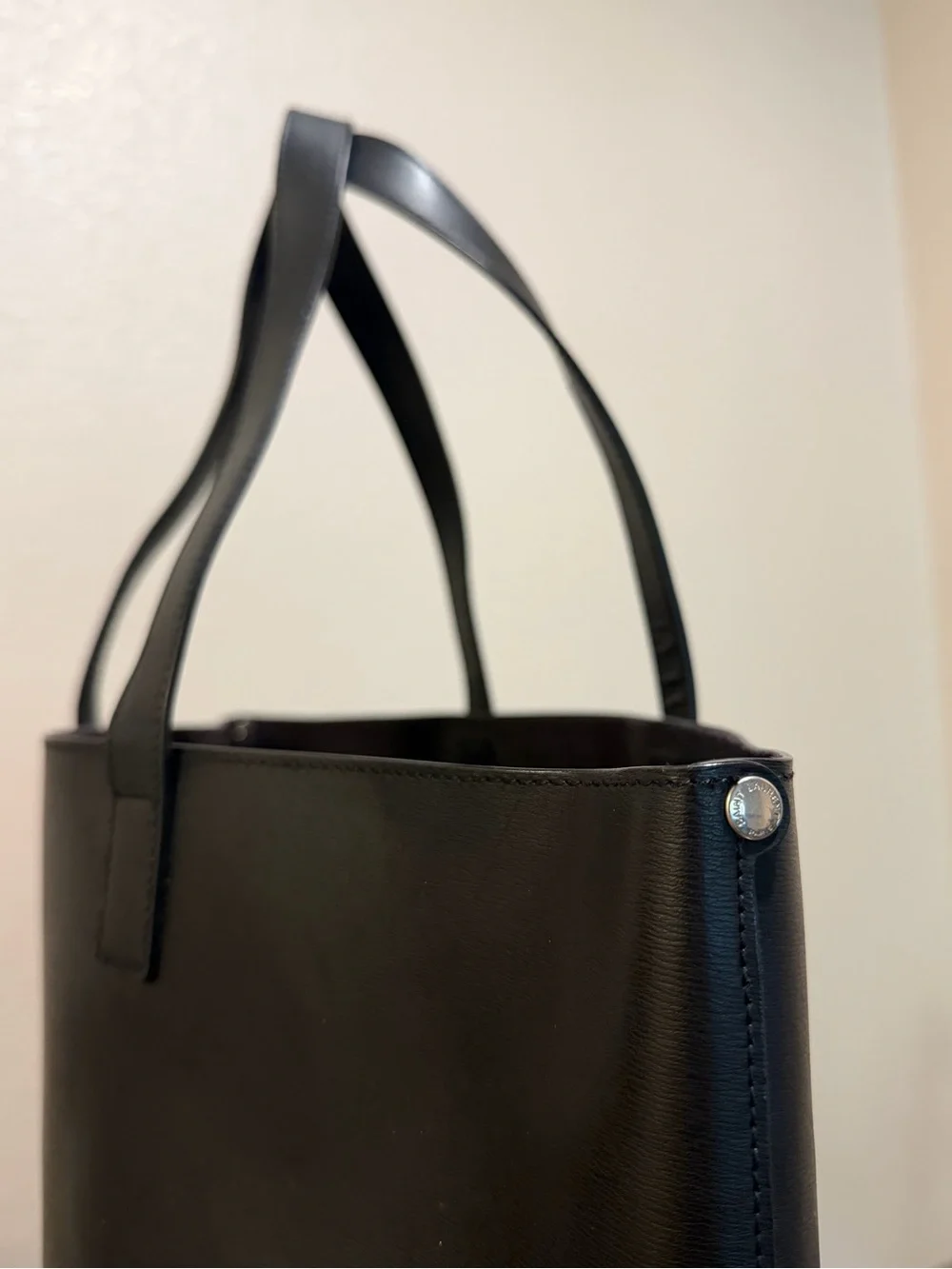 Saint Laurent Black Leather Everyday Tote